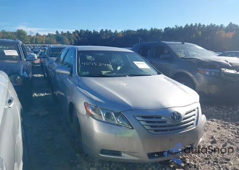2009 Toyota Camry z USA, uszkodzony, nr VIN 4T1BE46K29U902337